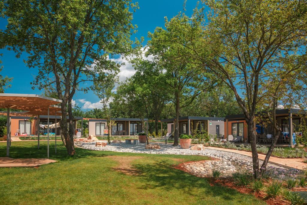 Lanterna Premium Camping Resort by Valamar Porec Bagian luar foto